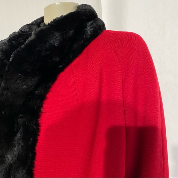 Vintage Red and Black Wool Coat - Picture 4 of 14